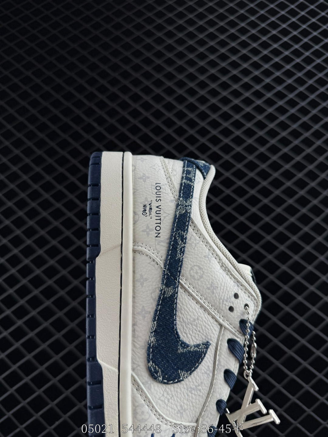 Travis Scott x Air Jordan 1 ” Reverse Mocha “